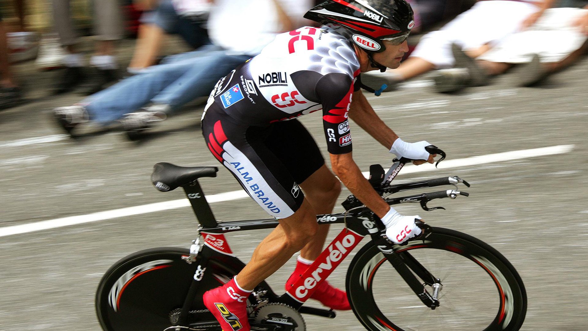 开云·体育全站登录地址-塞维利亚状态火热，争夺欧洲赛场资格